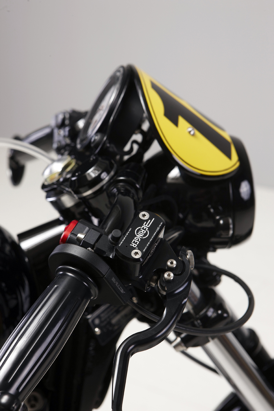 BMW R60 Factory Racer by Renard Speed Shop