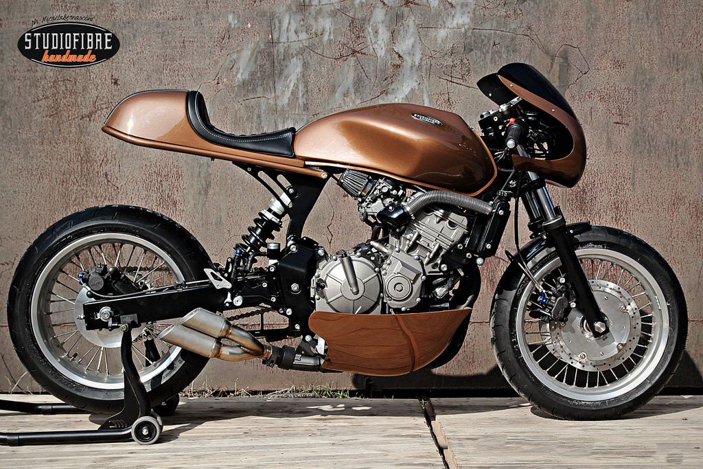 Honda hornet cafe clearance racer kit