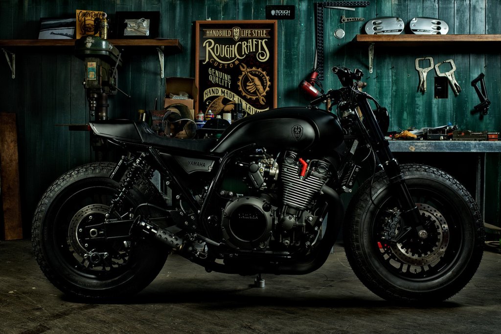 XJR 1300 Guerilla Four by Rough Crafts