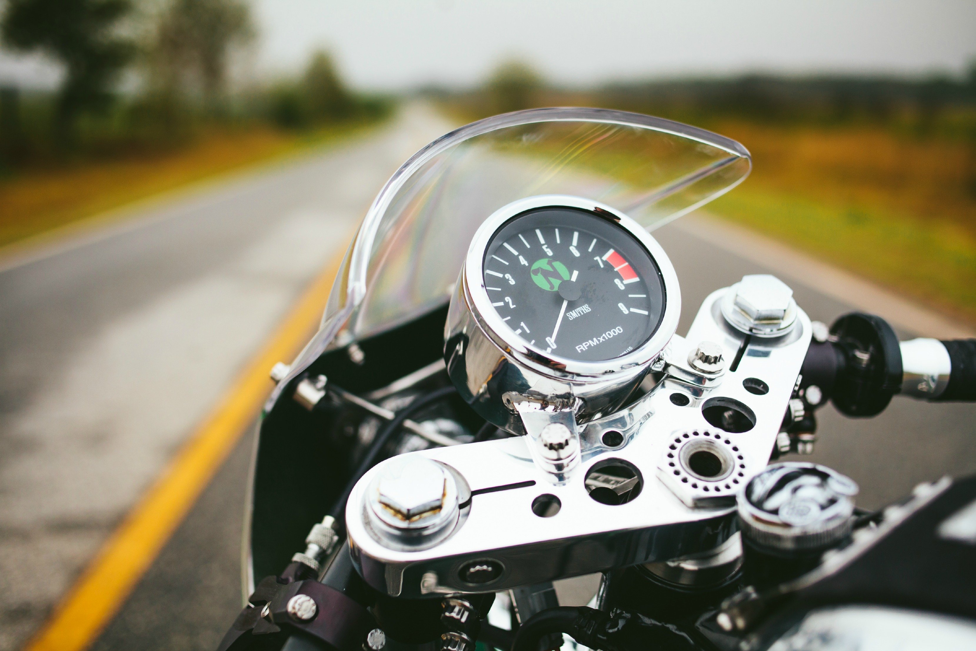 Norton Commando 750 "Misty Green" by Fuller Moto