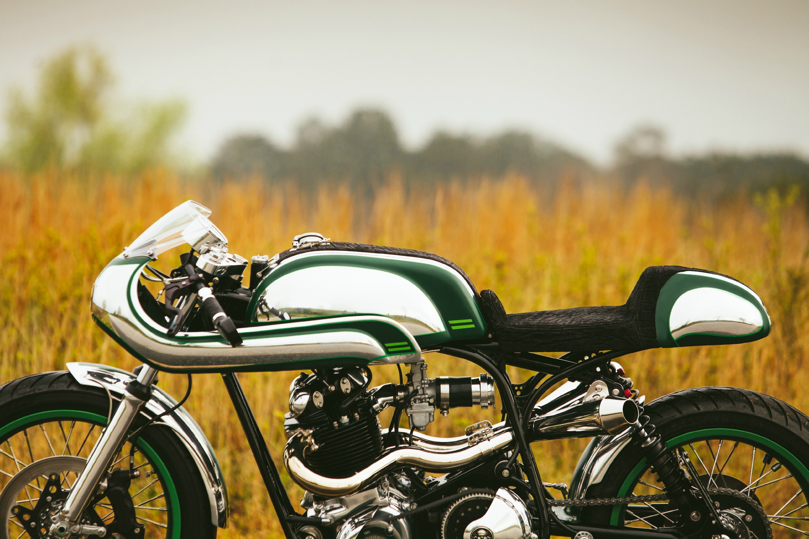 Norton Commando 750 "Misty Green" by Fuller Moto