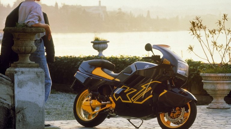 BMW K1: story of a commercial failure that got the job done