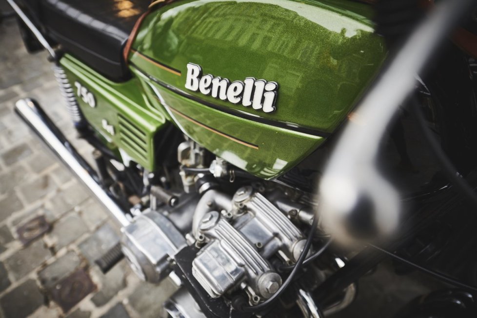 Benelli Sei: the first 6-cylinder motorcycle history