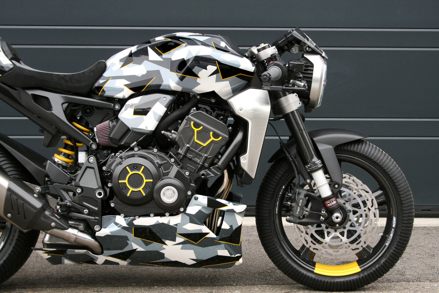 Honda CB1000R-adical by Gannet Design