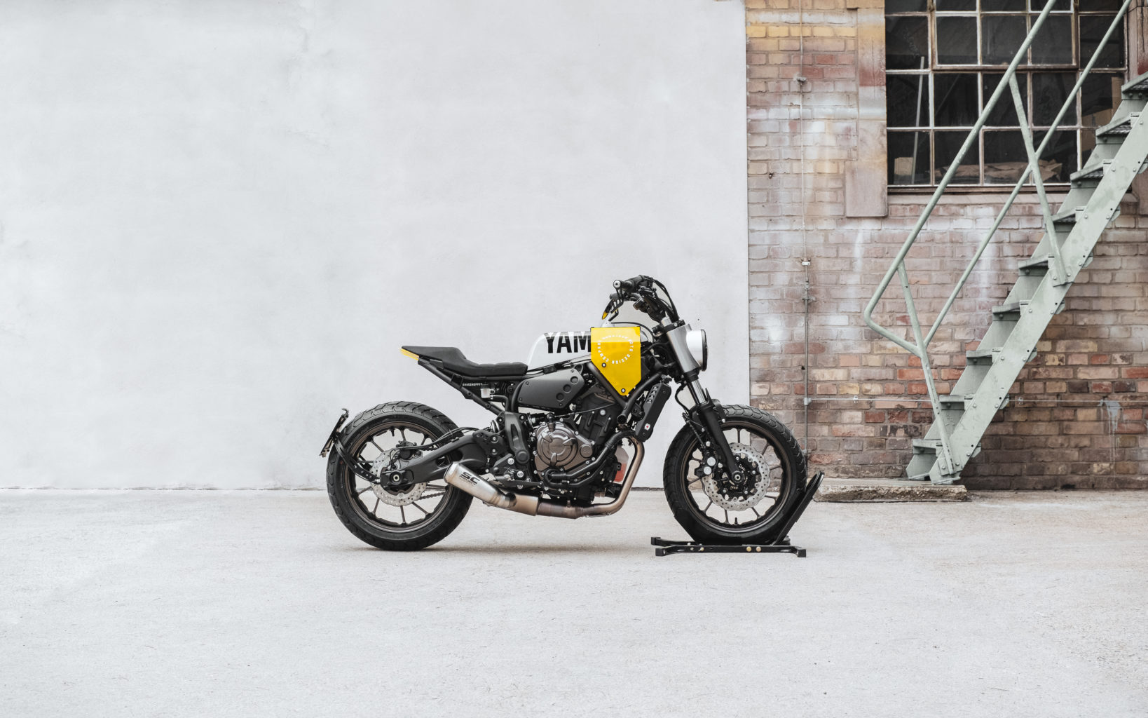 Yamaha XSR700 "Grasshopper" by Hookie Co.