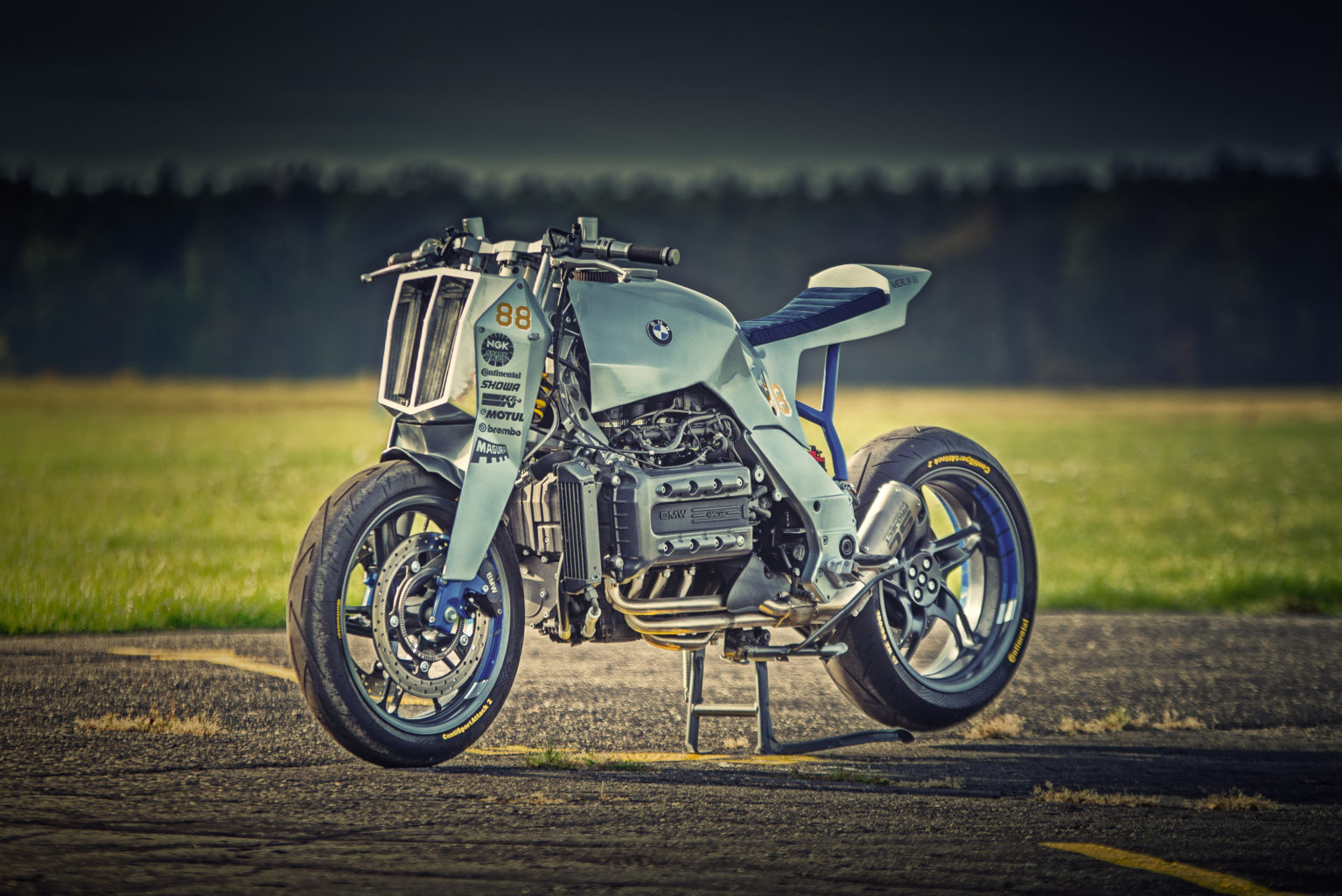 bmw k 1200 s cafe racer